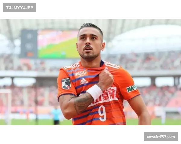 古斯塔沃河南首秀即献关键球 前海港射手适应新体系 古斯塔沃河南首秀即献关键球 前海港射手适应新体系